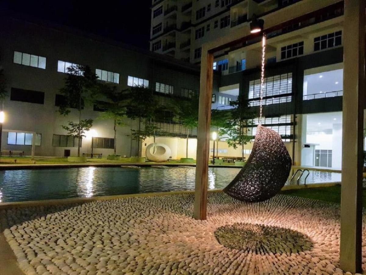 Puchong Skypod Residence, 1-5 Pax Cozy Unit, Walking Distance To Ioi Mall, 10Min Drive To Sunway Kültér fotó