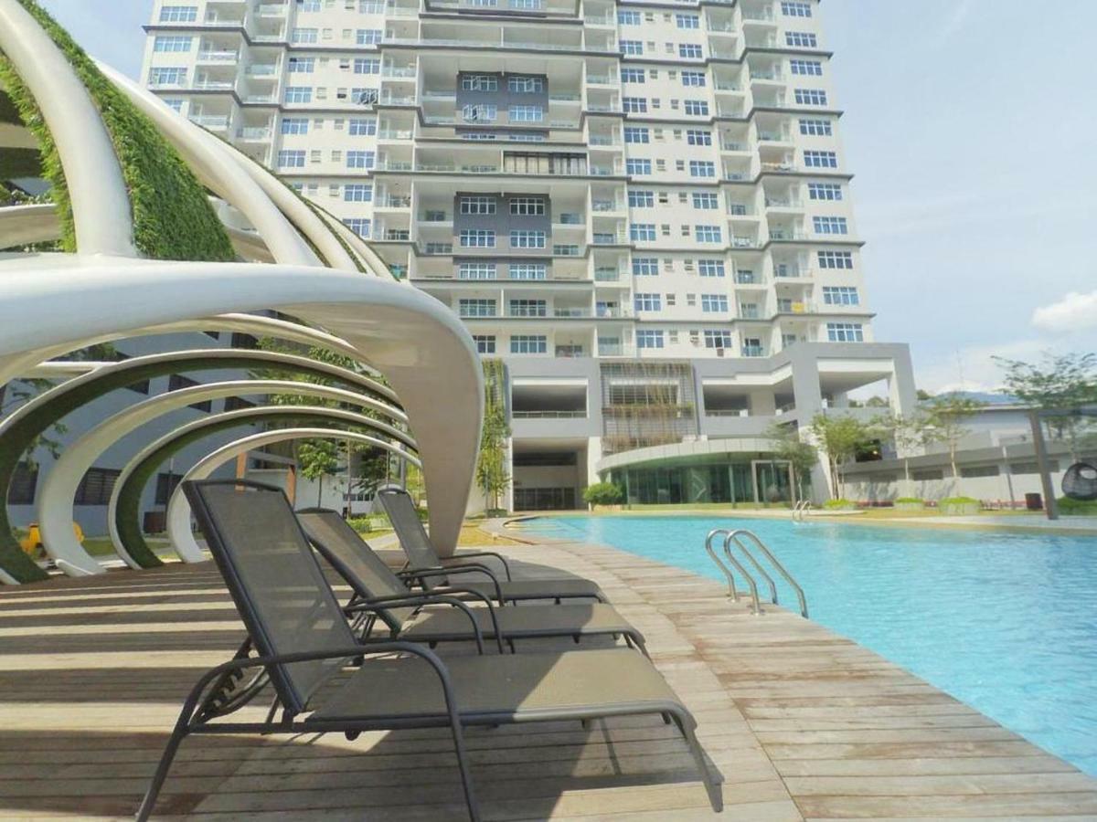 Puchong Skypod Residence, 1-5 Pax Cozy Unit, Walking Distance To Ioi Mall, 10Min Drive To Sunway Kültér fotó